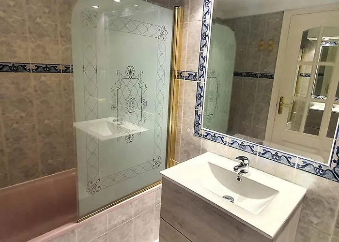 Skol 708 Fantastic 2 Bedroom For Apartment Marbella