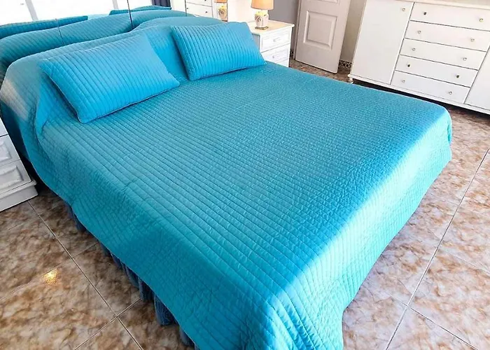 Skol 708 Fantastic 2 Bedroom For